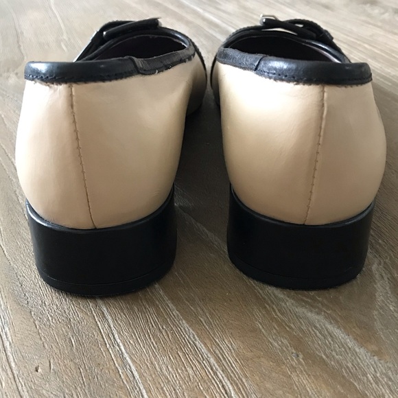 Vaneli Leather Buckle Loafer Flats With Low Heel - Picture 4 of 6